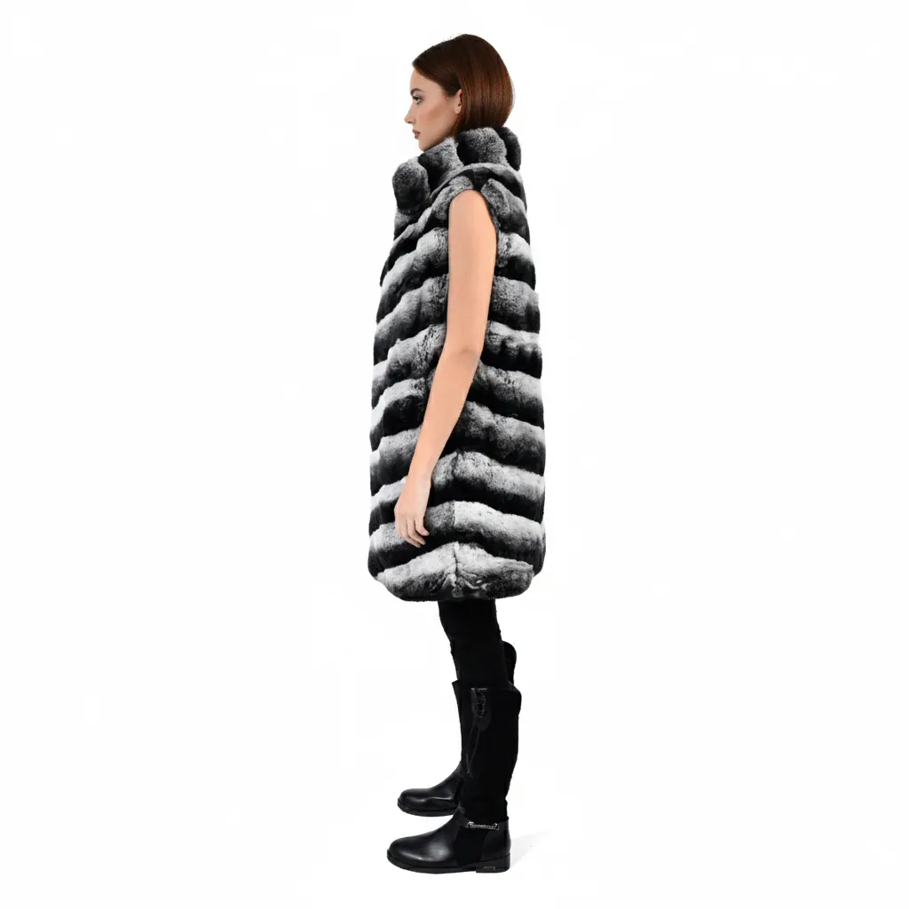 11 - Rex rabbit vest  - 85cm Black& wight 3.webp
