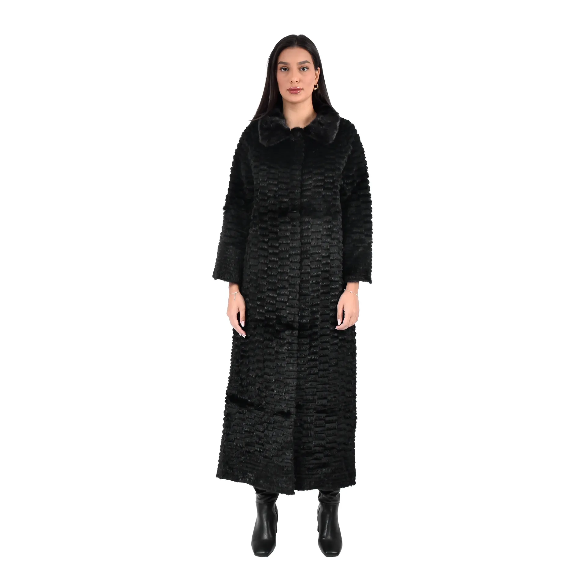 جاكيت فرو المنك والارنب  الطول 135 cm